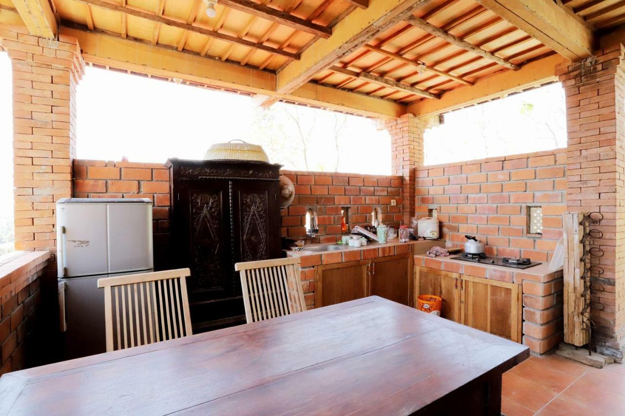 Watu Lumbung Culture Resort Kretek Bagian luar foto